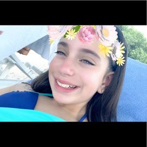 Meet your Posher, Nesline